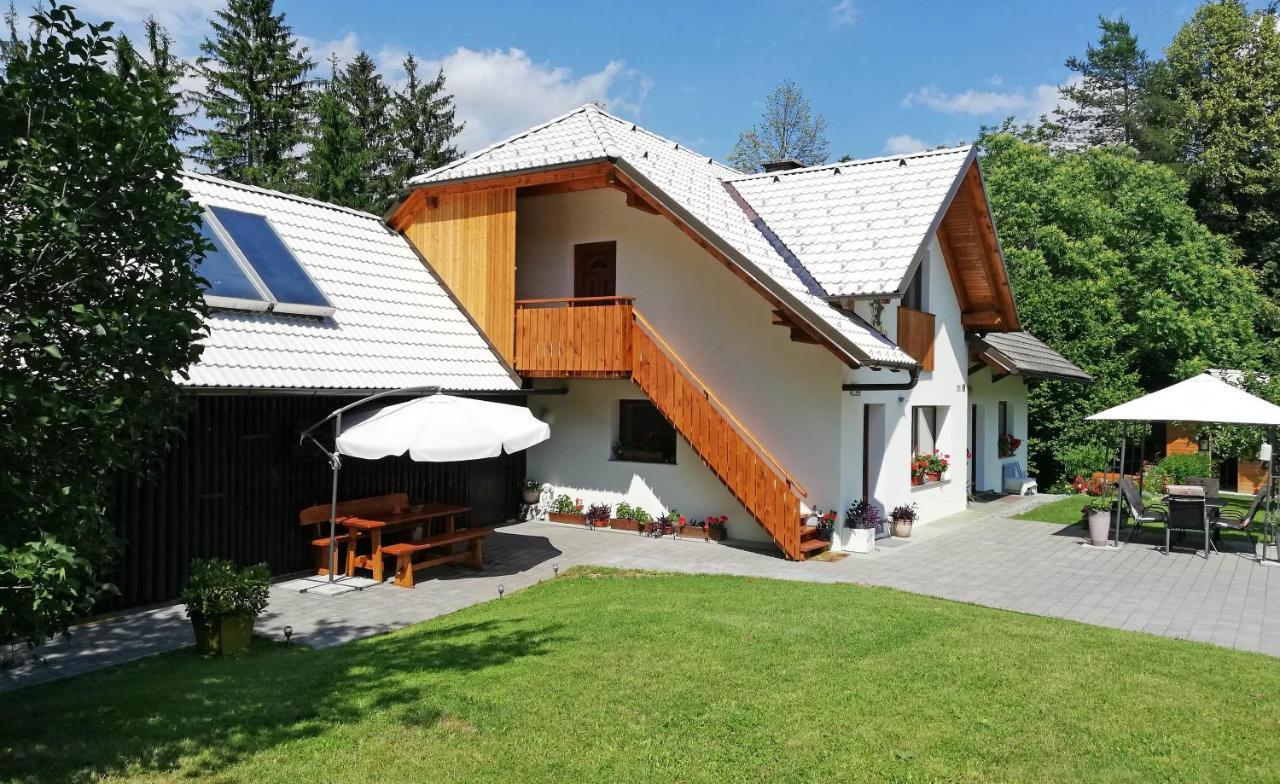 Pr'Cajhn Apartment Radovljica Exterior photo